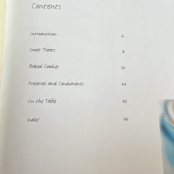 Book of Gifts from the Kitchen - Picture 2 of 7